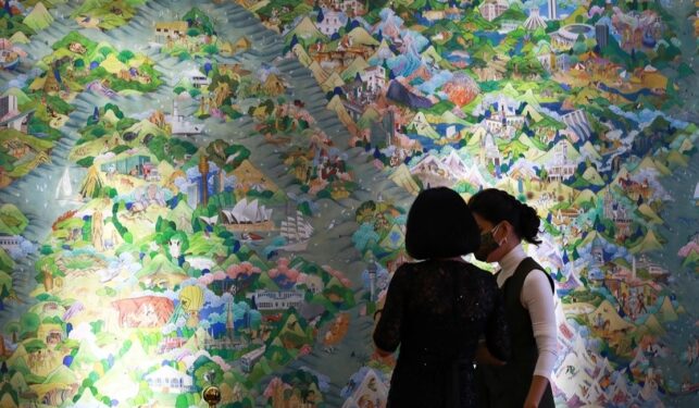 Монголын хамгийн том "Дэлхийн нэг өдөр” зургийн дижитал хувилбарыг 350 сая төгрөгөөр худалдаалжээ