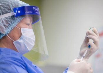 Коронавируст халдварын тохиолдол буурч, нэмэлт тунд хамрагдах иргэдийн тоо өсчээ