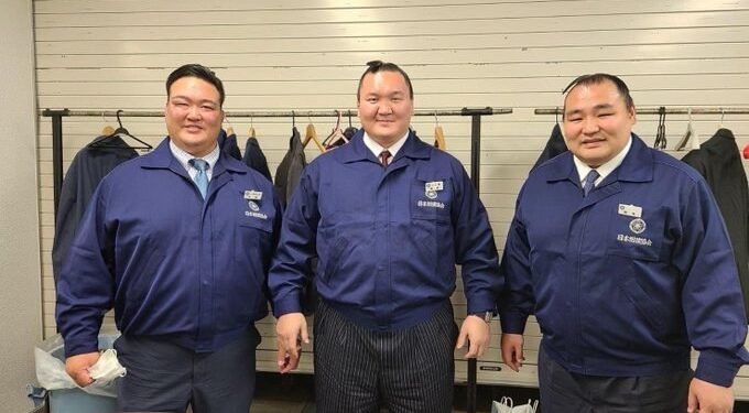 Япон лугаа хөгжихийн тулд сүмо лугаа адил төлөвшье