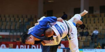 Монголд Цогтбаатараас гадна Цэцэнцэнгэл бий. Тэд бас Моллайтай...