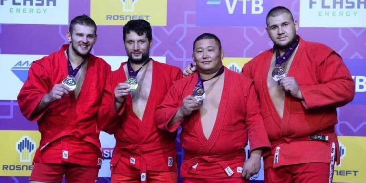 Аварга Н.Батсуурь самбогийн ДАШТ-ээс хүрэл медаль хүртжээ