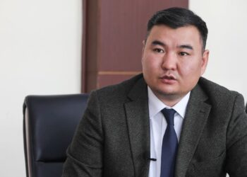 Д.Болд: Эрээн-Замын-Үүд чиглэлийн ачаа тээврийн боомт хаагдсан гэдэг нь ташаа мэдээлэл