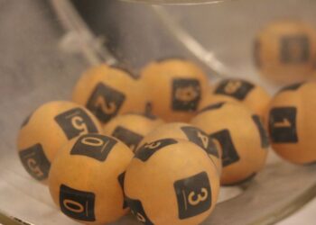 УИХ-ын гишүүдийг сугалаагаар тодруулдаг болъё