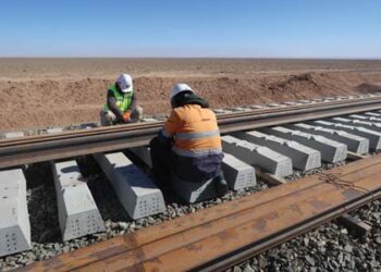 Б.Мөнхжин: Гашуунсухайт - Ганцмод боомтын төмөр замын огтлолцлын цэгийг БНХАУ-тай тохирлоо