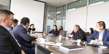 “Багануур” ХК, “Шивээ-Овоо” ХК-ийн удирдлагууд өвөлжилтийн бэлтгэл, ирэх оны төлөвлөлтийн талаар танилцууллаа