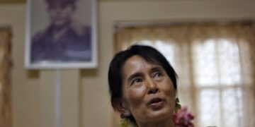 Аун Сан Су Чи-д 100 жилийн ял төлөвлөжээ