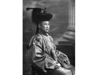 Сайн сайхны цог жавхаа, төрийн түвшин нуруу