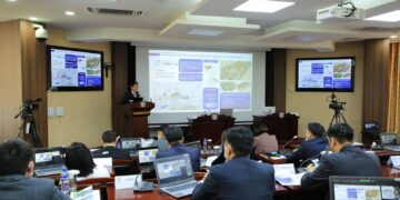 Гэр хорооллын газрыг дахин төлөвлөн барилгажуулах ажлын явцын талаар танилцуулав