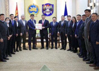 Нийслэлийн 2022 оны төсвийн төслийг өргөн барилаа