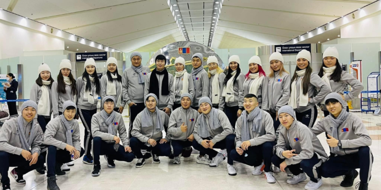 “Moon dance” хамтлаг ДАШТ-нд оролцохоор Германыг зорьжээ