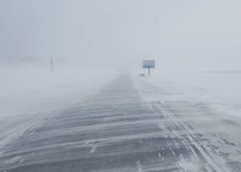 Цасаар шуурч, хүйтний эрч чангарна