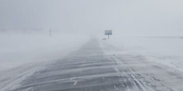 Цасаар шуурч, хүйтний эрч чангарна