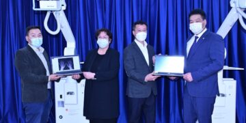 Швейцарийн холбооны улсаас зөөврийн рентген аппарат хүлээлгэн өглөө