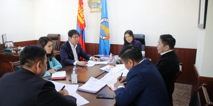 Нийслэлийн ИТХ-ын дарга Ж.Батбаясгалан, төлөөлөгч Г.Гангамөрөн нар Баянгол дүүрэгт ажиллалаа