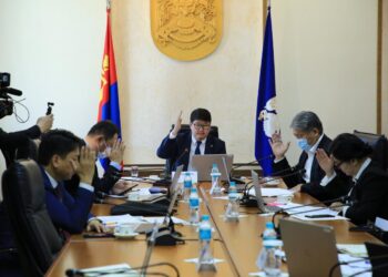 Өөр албан тушаалд шилжин томилогдож буй Р.Чингисийг чөлөөлөх талаар зөвшилцөв