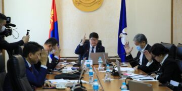 Өөр албан тушаалд шилжин томилогдож буй Р.Чингисийг чөлөөлөх талаар зөвшилцөв