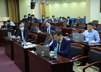 Хурлын Хороод Улаанбаатар хотын 2040 он хүртэлх хөгжлийн ерөнхий төлөвлөгөөний төслийг хэлэлцлээ