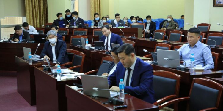 Хурлын Хороод Улаанбаатар хотын 2040 он хүртэлх хөгжлийн ерөнхий төлөвлөгөөний төслийг хэлэлцлээ