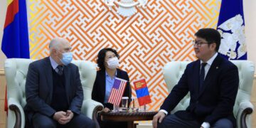 Нийслэлийн ИТХ-ын дарга Ж.Батбаясгалан Элчин сайд Майкл С. Клеческиг хүлээн авч уулзав