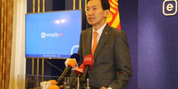 Н.Учрал: Цахим баримт бичгийг цаасан баримттай адилтган үзэх хууль эрхзүйн орчин бүрдлээ