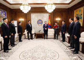 УИХ-ын дарга уйдахдаа гишүүдээ шагнав уу?