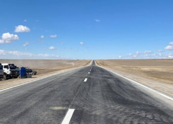 Бүх аймгийн төв хатуу хучилттай замаар холбогджээ