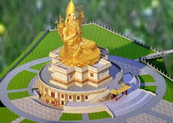 Богд Зонховын хөшөөг барих 34 тэрбумыг улсын төсвөөс хасахаар болжээ