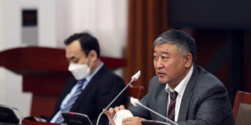 Орон нутгийн сэтгүүлч, сурвалжлагчдад авлигын нөхцөл байдлын талаар танилцуулав