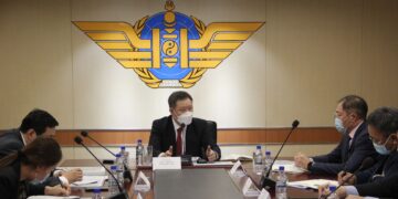 Зам, тээврийн хөгжлийн сайд Л.Халтар ИНЕГ, түүний харьяа газрууд болон "МИАТ" ТӨХК-д ажиллалаа