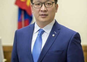 БОАЖ-ын сайд Б.Бат-Эрдэнэ цаг үеийн асуудлаар мэдээлэл өглөө