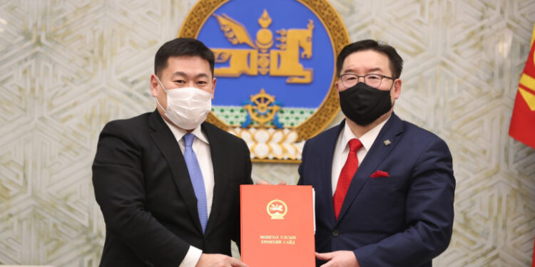 Монгол Улсын Засгийн газрын гишүүнд нэр дэвшигчийг танилцуулав