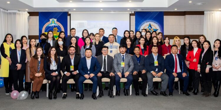 Говь-Алтай аймгийн Залуучуудын холбооны III бага чуулган боллоо