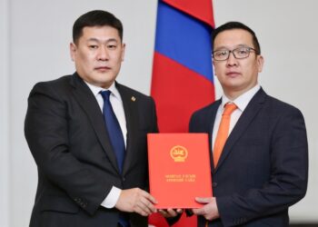 БОАЖ-ын сайдаар Б.Бат-Эрдэнийг томиллоо