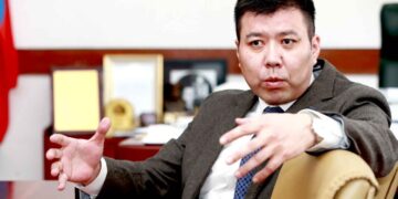 Б.Энхбаяр: Төрийн 107 байгууллага 99 тэрбум төгрөгийн үнэтэй газраа хулгайгаар зарсан