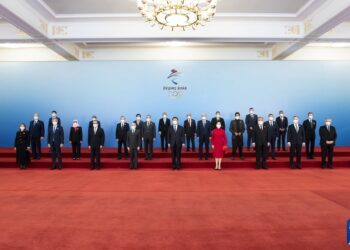 Ши Жиньпин, Пэн Лиюань нар хүндэтгэлийн хүлээн авалт зохион байгуулжээ