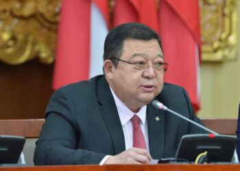 Батгана суусан газар өттэй, Эрдэнэ суусан газар эвдрэлтэй