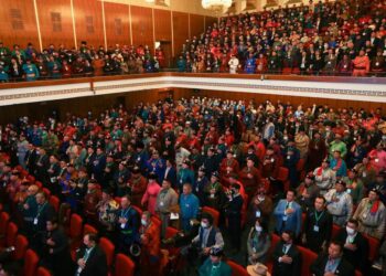 Европт дайны, Монголд эв эеийн салхи сэвэлзэв