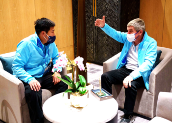 ОУОХ-ны гишүүн Б.Баттүшиг Томас Бахтай уулзав