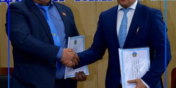 Говь-Алтай  аймгийн засаг дарга О.Амгаланбаатар сумдын засаг дарга нартай 2022 онд хамтран ажиллах гэрээ байгууллаа