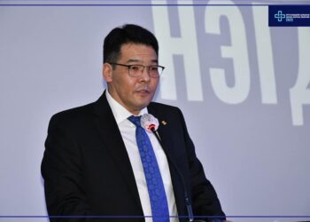 Эрүүл мэндийн сайд С.Энхболдын удирдах ажилтны зөвлөгөөн дээр хэлсэн онцлох 8 эшлэл