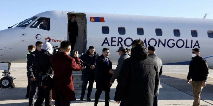 Ерөнхий сайд Л.Оюун-Эрдэнэ Баян-Өлгий аймагт ажиллаж байна