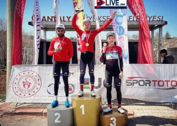 С.Жамбалжамц хүрэл медаль хүртэв