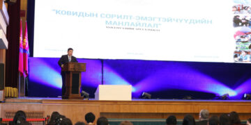 Ерөнхий сайд Л.Оюун-Эрдэнэ цар тахлын үед ажиллаж байгаа эмэгтэйчүүдэд талархал илэрхийллээ