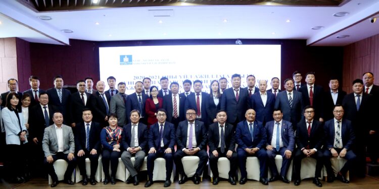 ХХААХҮ-ийн салбарын удирдах ажилтны сургалт семинар болж байна