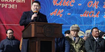 Ерөнхий сайд Л.Оюун-Эрдэнэ Наурызын баярын мэндчилгээ дэвшүүллээ