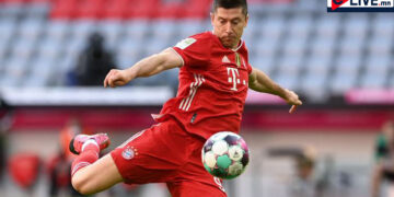 Роберт Левандовскийн ганган тоглолт үргэлжилсээр л байна