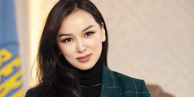 Зээлээ төлүүлэх гээд байна уу, “дээрэмдэх” гээд байна уу гэдгийг ойлгохгүй л байна