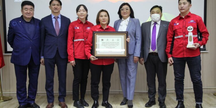 Эрүүл, аюулгүй ажлын байрыг эрхэмлэгч байгууллагуудыг шалгарууллаа