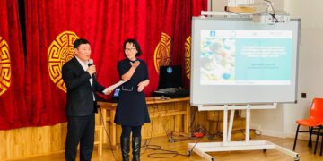 "Хүүхдийн эсрэг хүчирхийллийг сургуулийн орчинд эрт илрүүлэх, урьдчилан сэргийлэлт, хариу арга хэмжээ" сэдэвт сургалт боллоо