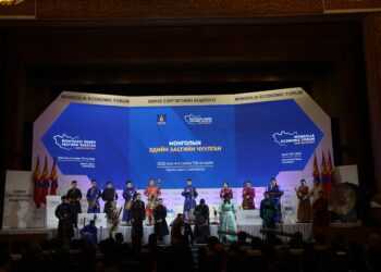 Эртний Монголчуудын хэрэглэж байсан хөгжмийн зэмсгийг сэргээн, найрал хөгжмийн баг бүрдүүллээ